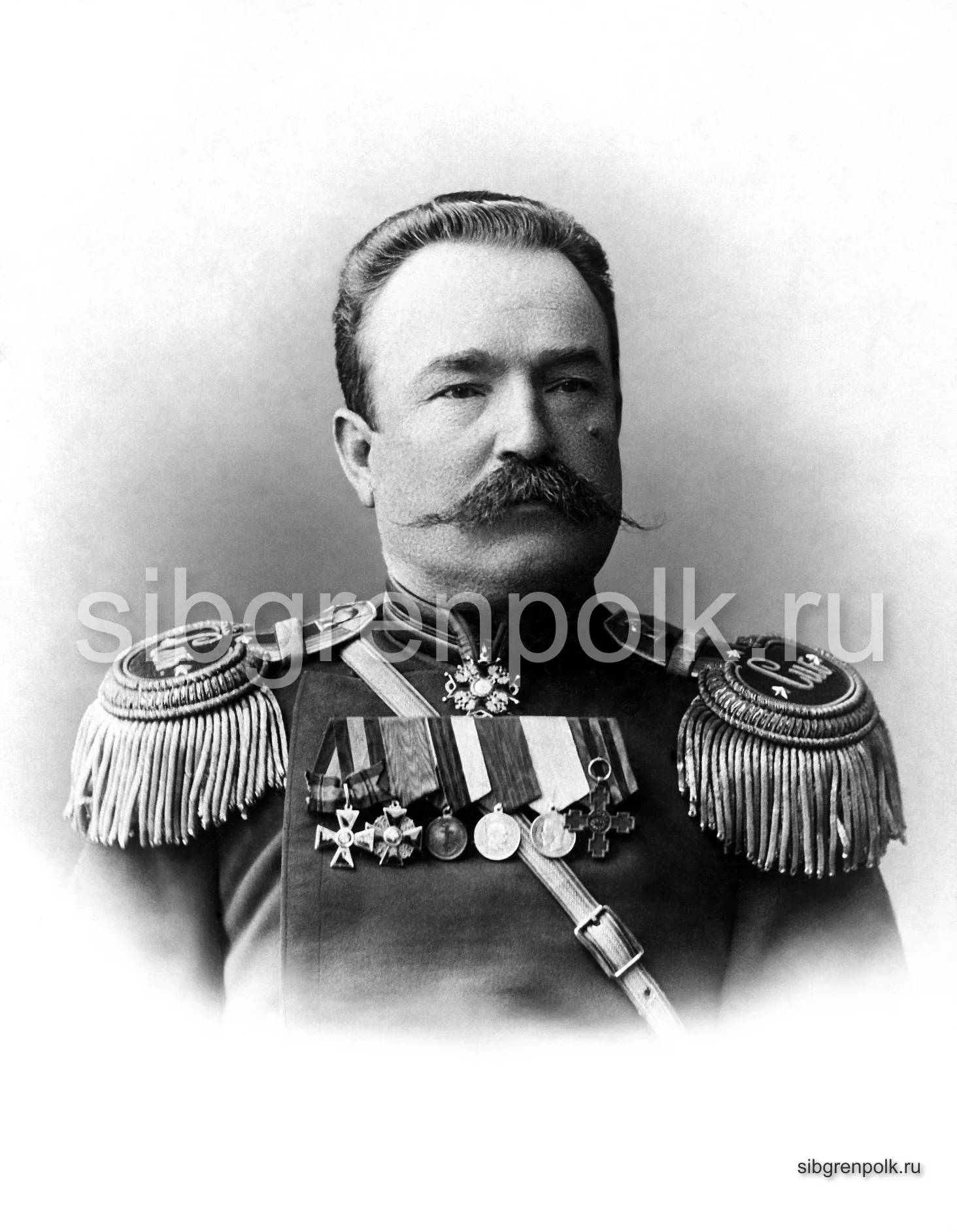 Подполковник Прелюбопытов Иван Иванович, командир 1 батальона полка. 1905 год, г. Владимир. (Из частной коллекции).