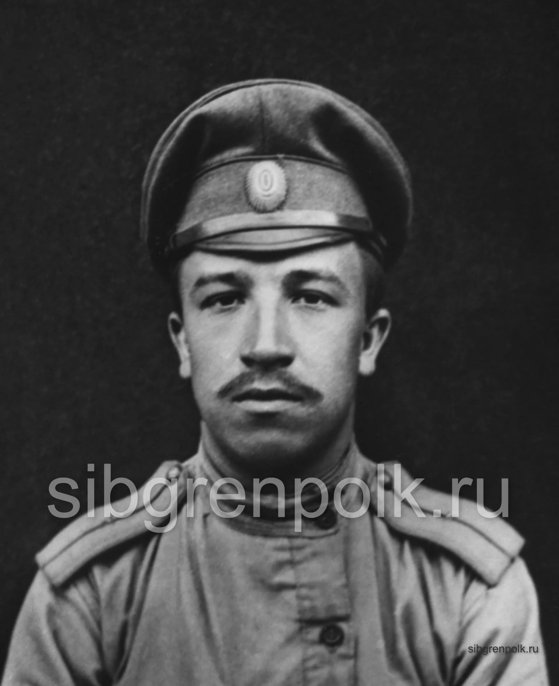 Прапорщик Векшин (на октябрь 1917 года – подпоручик. Других сведений нет). 1915 год. (РГАКФД)