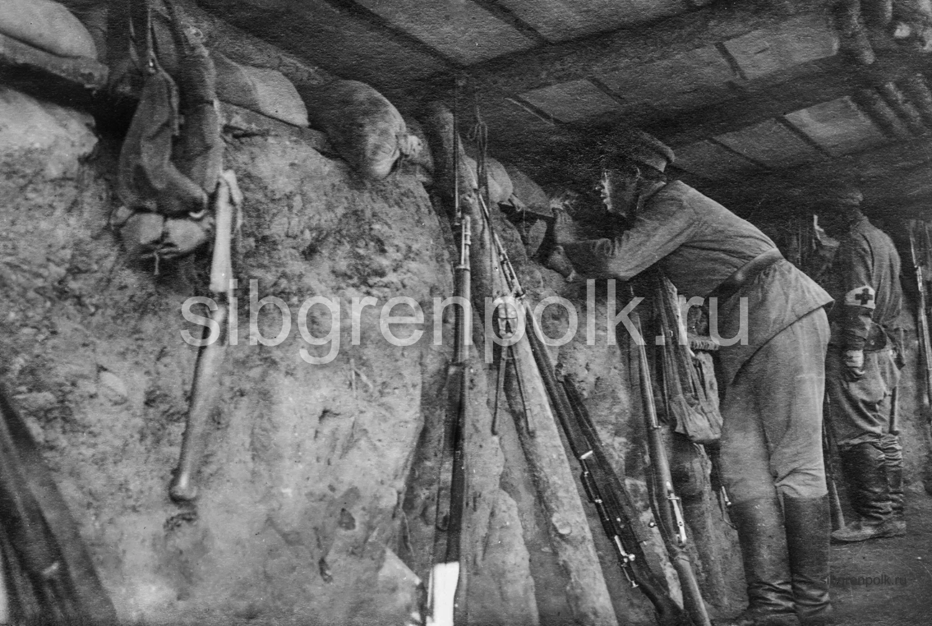 В окопах на р. Сервечь (участок г.двор Кринки – Осташино). Июнь 1916 год. (РГВИА).